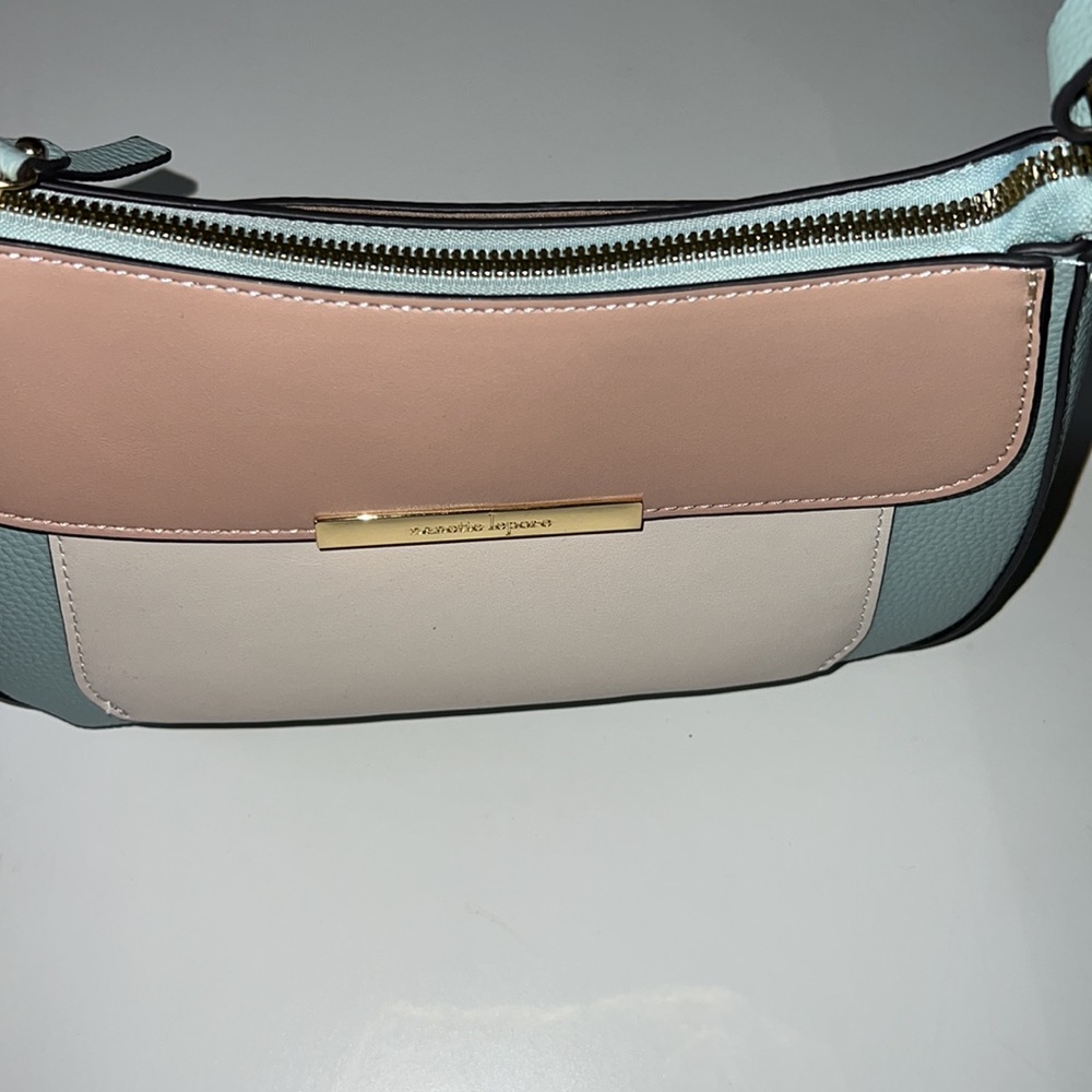Purse - Picture 5 of 6